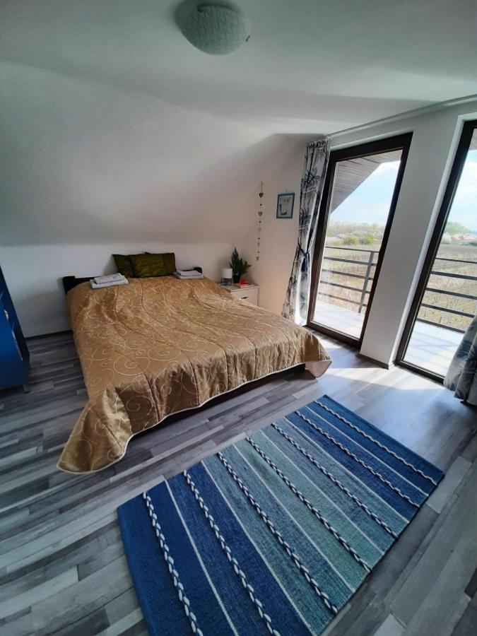 Grapeline Guesthouse Chotin 外观 照片