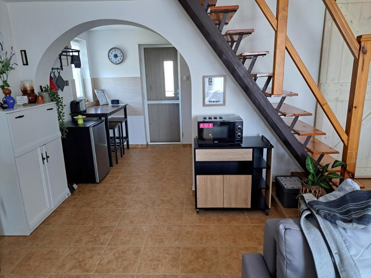 Grapeline Guesthouse Chotin 外观 照片