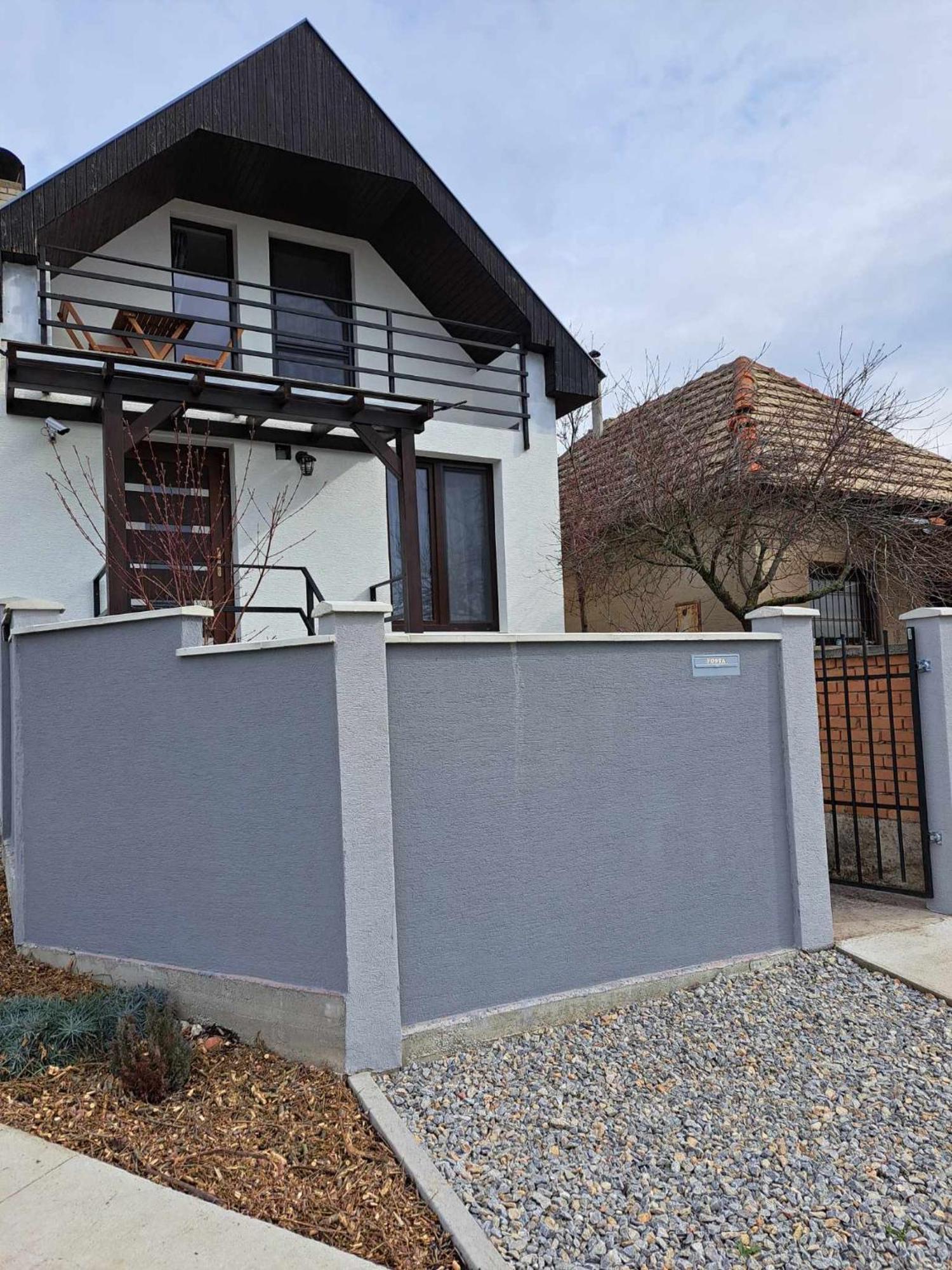 Grapeline Guesthouse Chotin 外观 照片